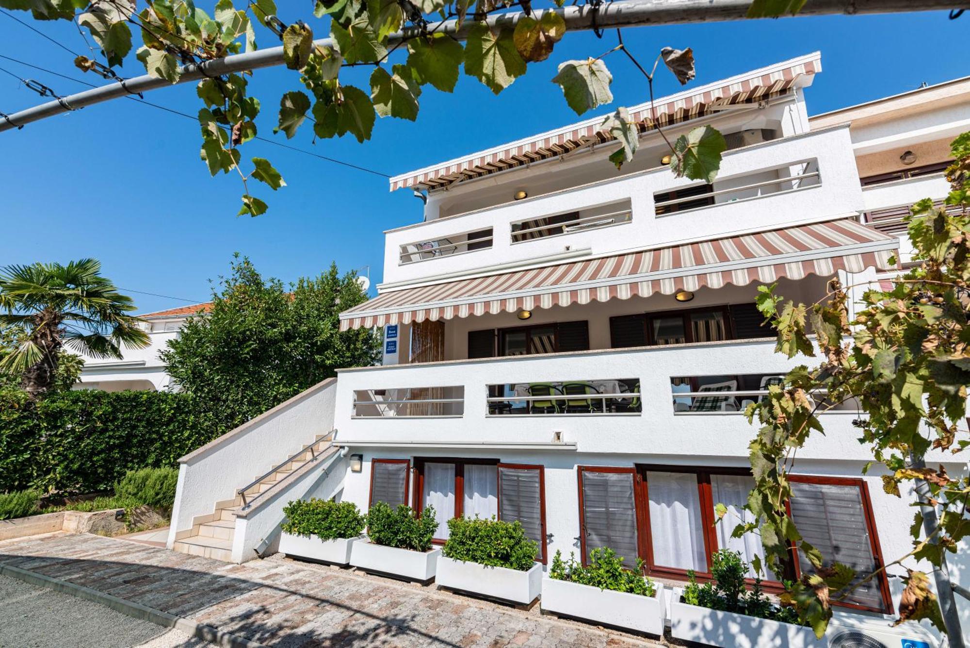 Apt Ana, Malinska, Vantacici, Island Krk 外观 照片