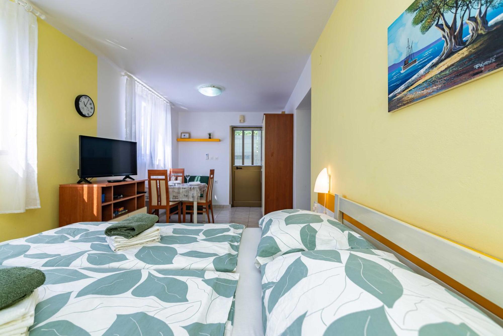 Apt Ana, Malinska, Vantacici, Island Krk 外观 照片